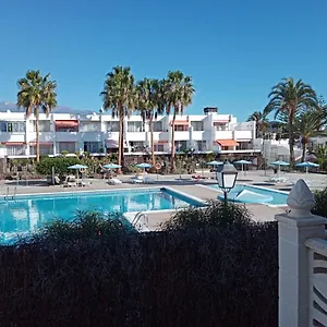 https://casa-mary-lello.tenerifehoteles.net